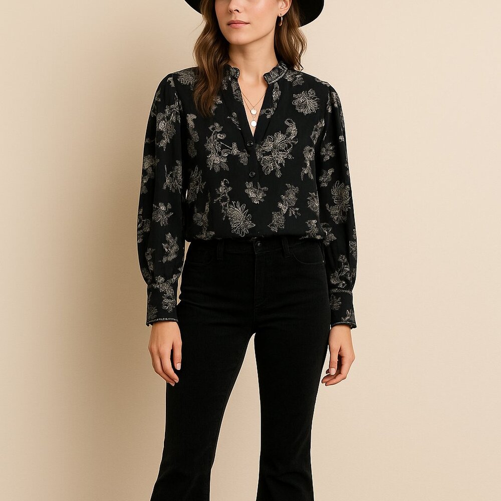 Max Studio Black Floral Print Blouse Ruffle Collar Medium Boho Western Romantic